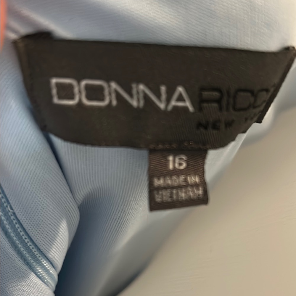 Donna Ricco Blue and Gold A-line Dress with V-Neckline and Pockets - Picture 4 of 8